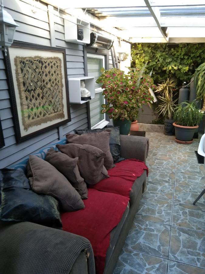 Mitchell'S Guesthouse 파로우 외부 사진